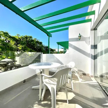 Apartamento Apartamento Con Wifi, Piscina, Junto Al Mar En Playa Puerto Del Carmen Puerto del Carmen (Lanzarote)