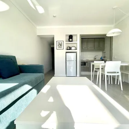 Apartamento Con Wifi, Piscina, Junto Al Mar En Playa Puerto Del Carmen